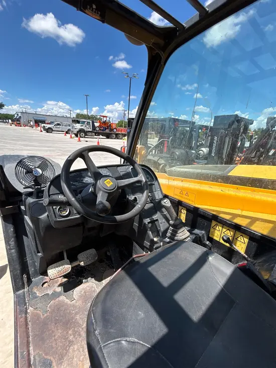 2017 JCB 507-42 Forklift