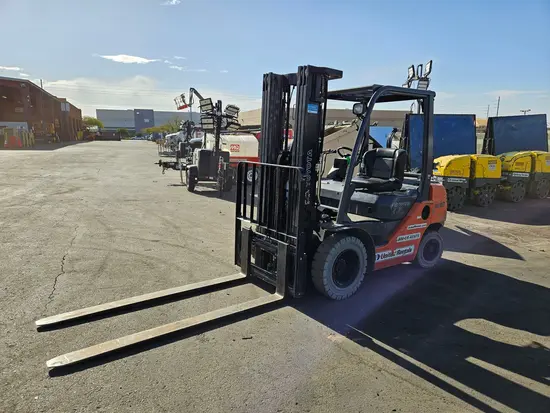 2019 Toyota 8FGU25 Warehouse Forklift