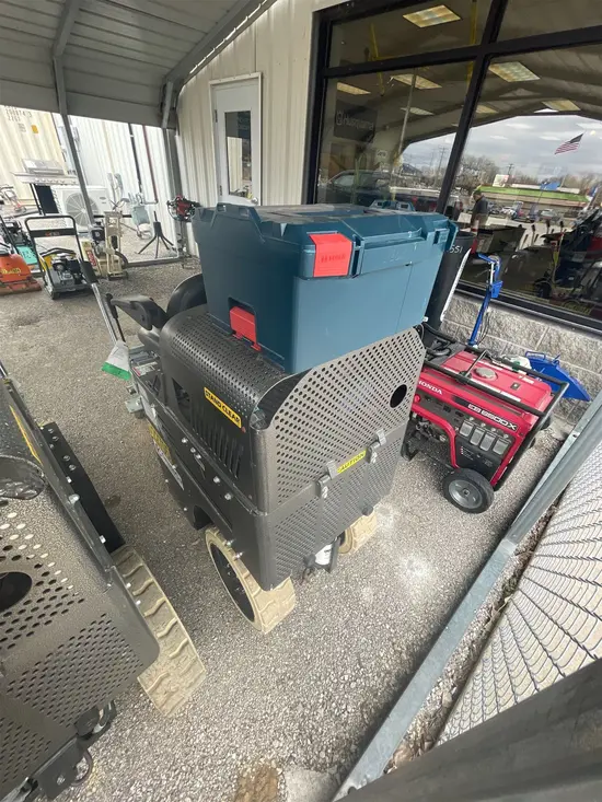 2022 National Flooring Equipment 5700DL Stripper