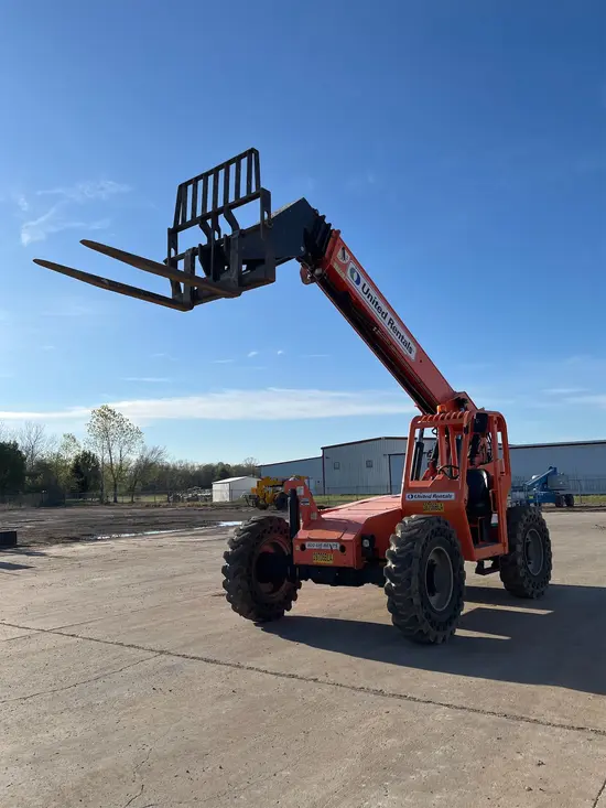2016 SKYTRAK 6042 Forklift