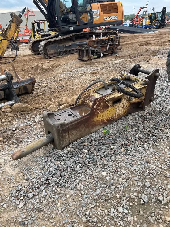 2013 Stanley MBX138 Attachment