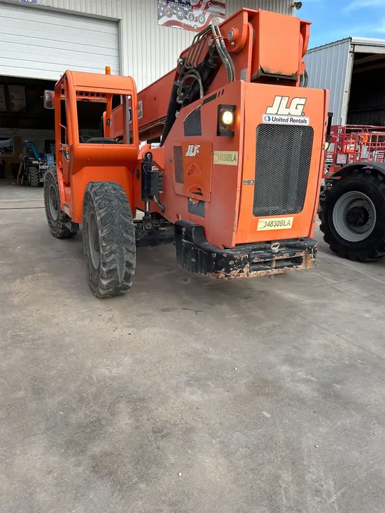 2016 SKYTRAK 8042 Forklift