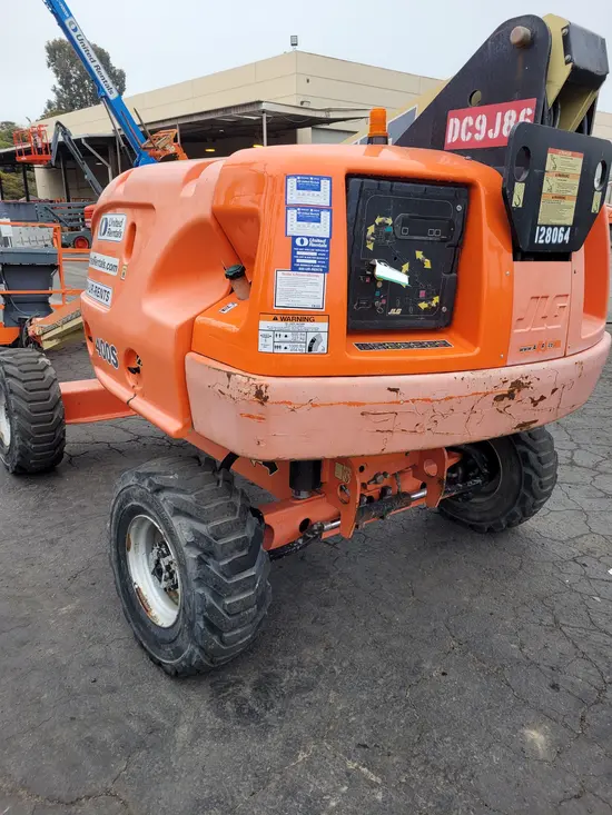 2013 JLG 400S Boom Lift