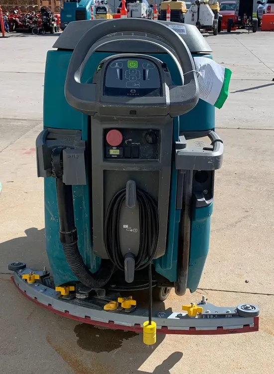 2019 Tennant T500 Scrubber