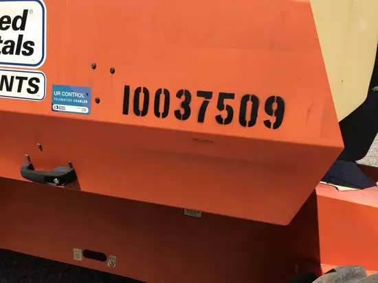 2012 JLG 800AJ Articulating Boom Lift