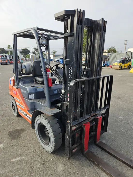 2019 Toyota 8FGU25 Warehouse Forklift