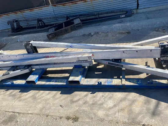 2018 EME 4400T-15 Crane