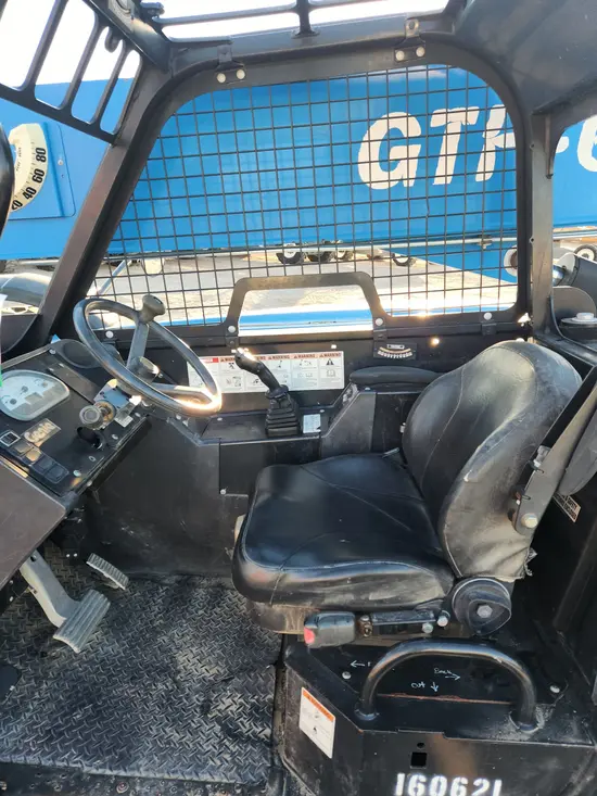 2015 Genie GTH-636 Forklift