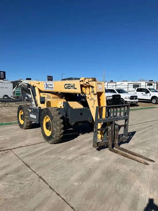 2016 Gehl RS8-42 Forklift