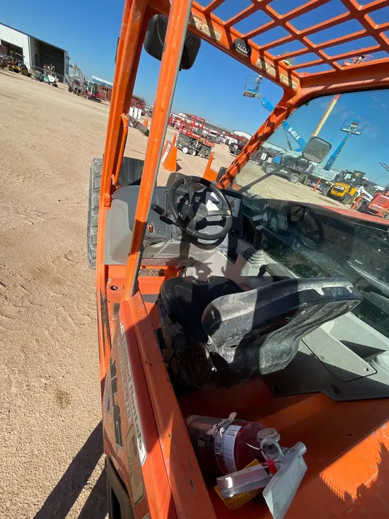 2017 JLG 943 Forklift