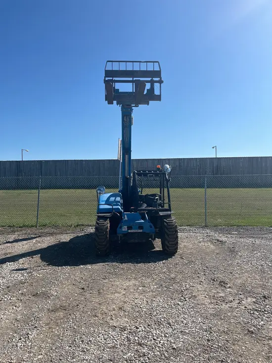 2017 Genie GTH-5519 Forklift