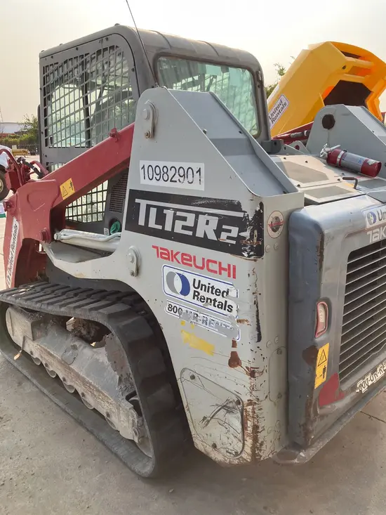 2019 Takeuchi TL12R2-CR Track Loader