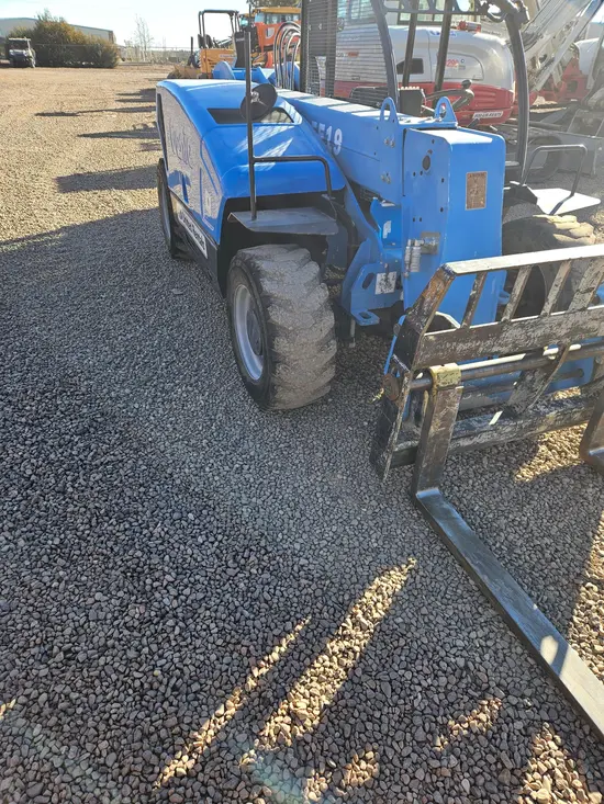 2018 Genie GTH-5519 Forklift