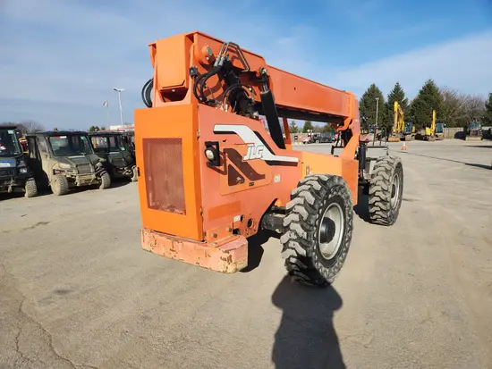 2015 SKYTRAK 6042 Forklift