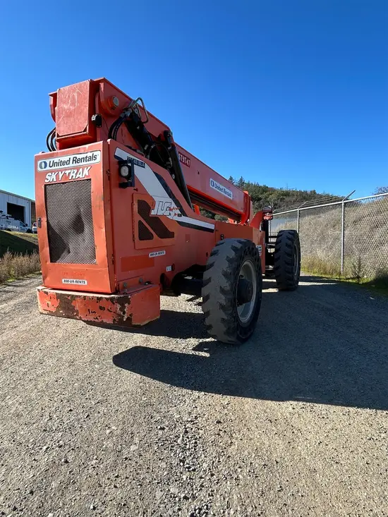 2015 SKYTRAK 8042 Forklift