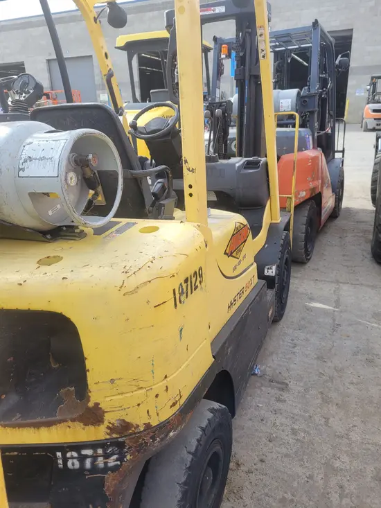 2017 HYSTER H50XT Warehouse Forklift