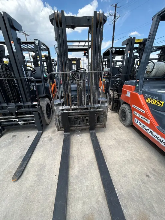 2019 Toyota 8FGU25 Warehouse Forklift
