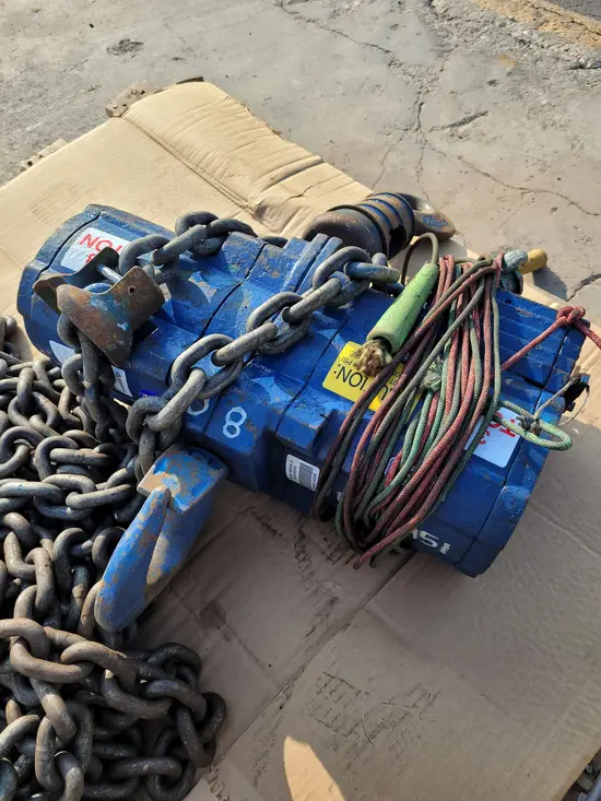 2012 JD NEUHAUS PROFI 3T 6T Hoist