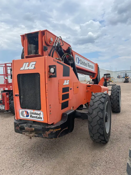 2017 SKYTRAK 8042 Forklift