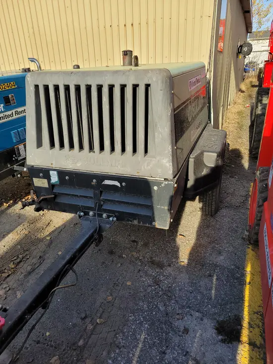 2017 Sullair 185DPQ-KU-T3 Air Compressor