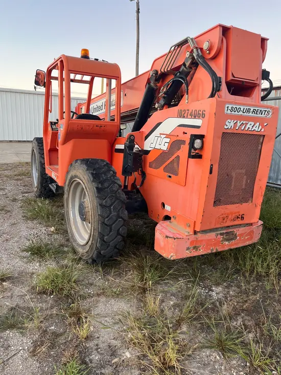 2014 SKYTRAK 6042 Forklift