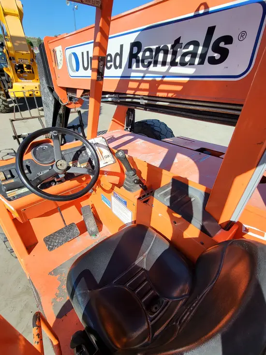2016 SKYTRAK 6042 Forklift