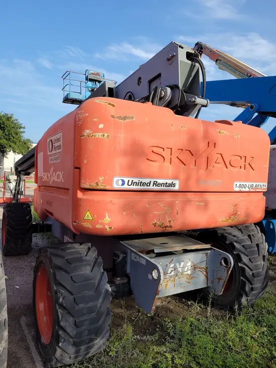 2015 Skyjack SJ86T Boom Lift