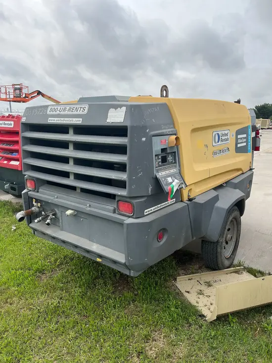 2017 Atlas Copco XAS440JD T4F Air Compressor