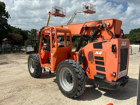 2016 SKYTRAK 6042 Forklift