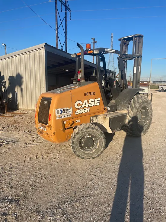 2017 Case 586H Forklift