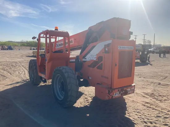 2014 SKYTRAK 8042 Forklift