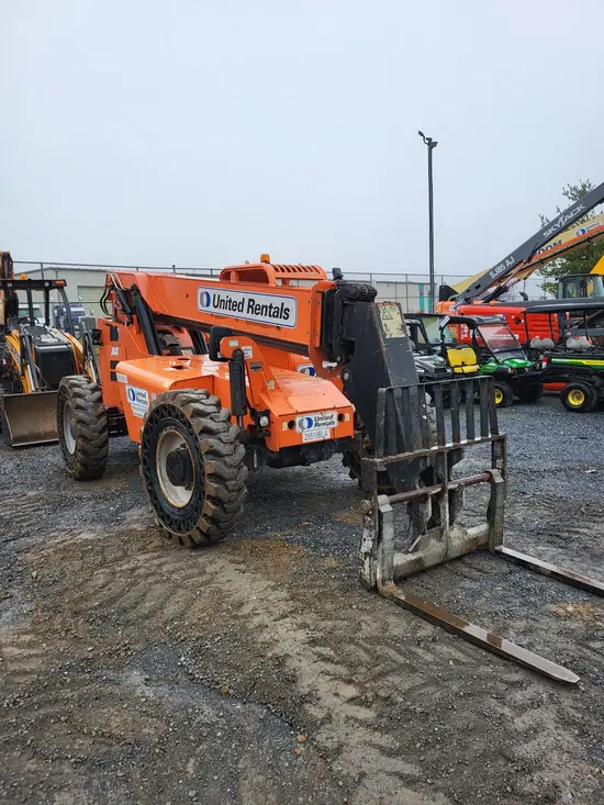 2016 SKYTRAK 6042 Forklift