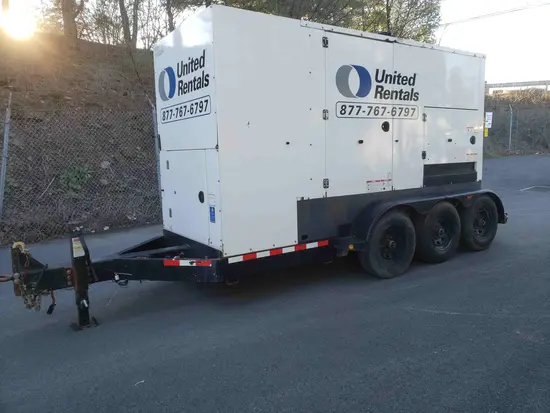2013 Cummins C300D6RG Diesel Generator