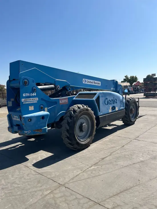 2014 Genie GTH-844 Forklift