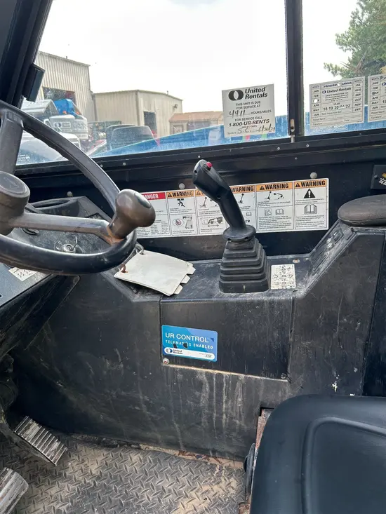 2015 Genie GTH-844 Forklift