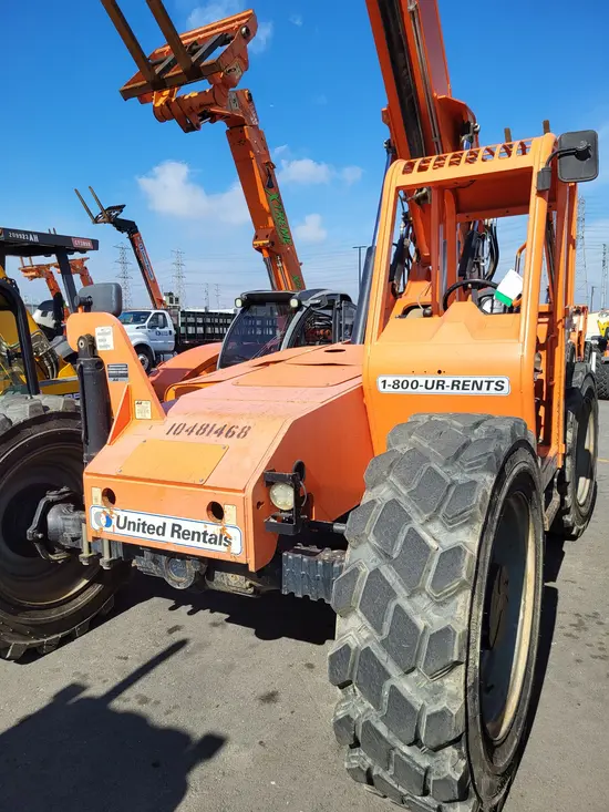 2016 SKYTRAK 6042 Forklift