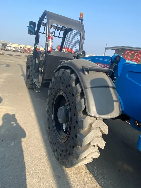 2014 Genie GTH-844 Forklift