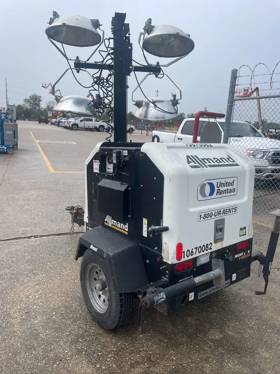 2017 Allmand NIGHT-LITE PRO Towable Light Tower