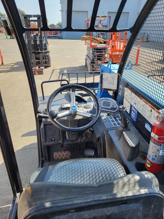 2017 Genie GTH-5519 Forklift