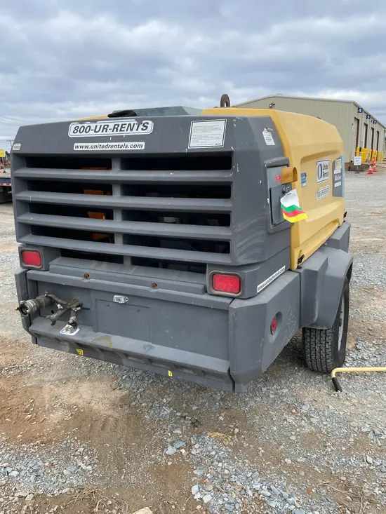 2017 Atlas Copco XAS440JD T4F Air Compressor