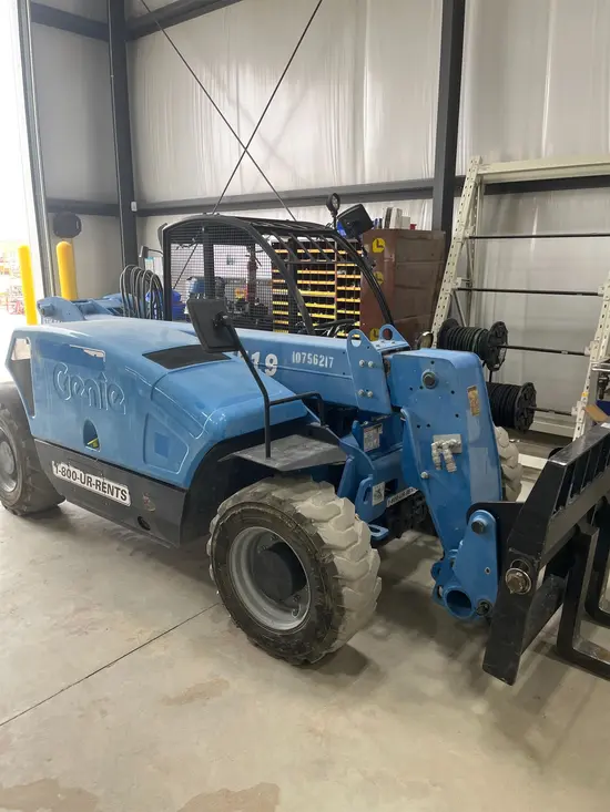 2018 Genie GTH-5519 Forklift