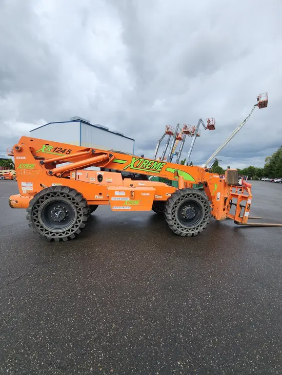 2013 XTREME XR1245 Forklift