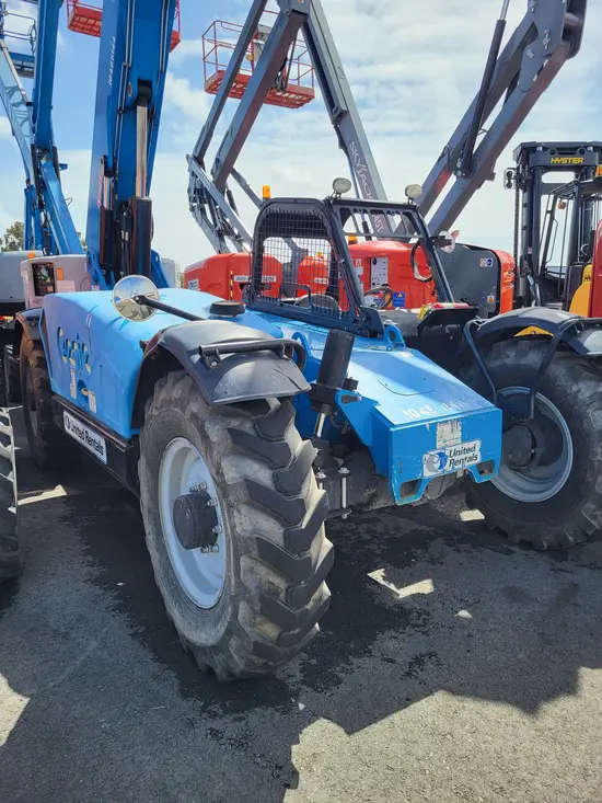 2015 Genie GTH-844 Forklift