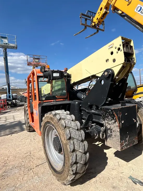 2014 JLG G6-42A Forklift