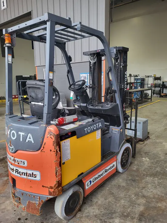 2018 Toyota 8FBCU25 Warehouse Forklift