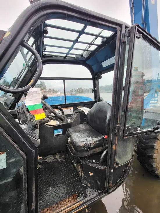 2016 Genie GTH-844 Forklift