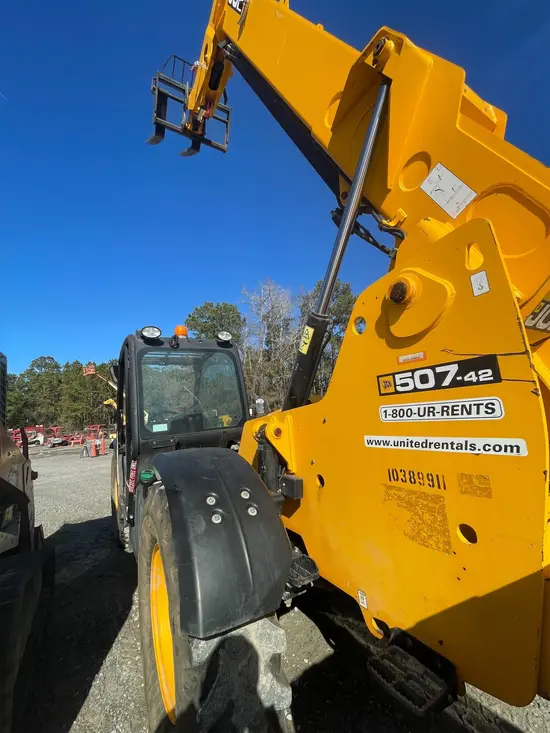 2015 JCB 507-42 Forklift