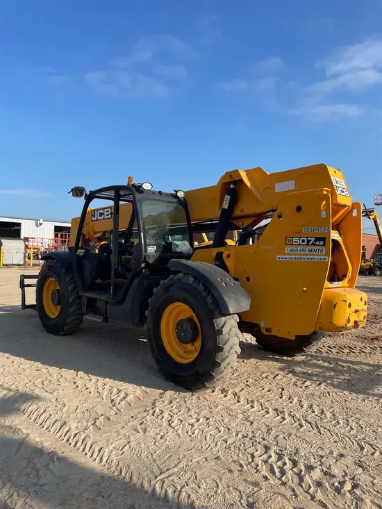 2015 JCB 507-42 Forklift