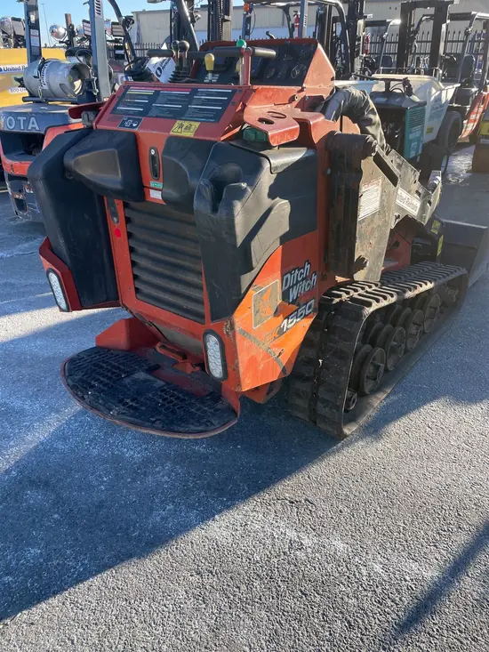 2020 Ditch Witch SK1550 Track Loader