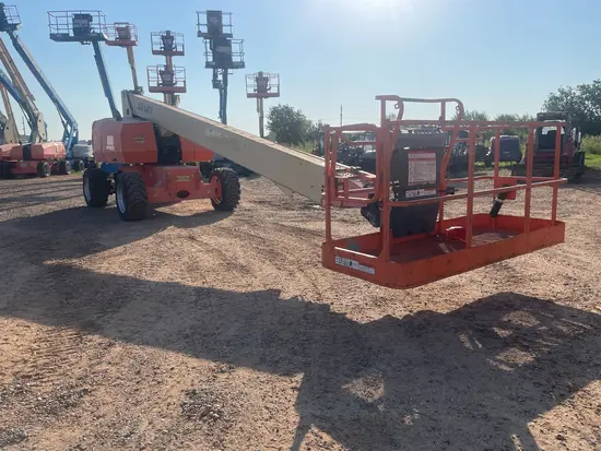 2015 JLG 800S Boom Lift